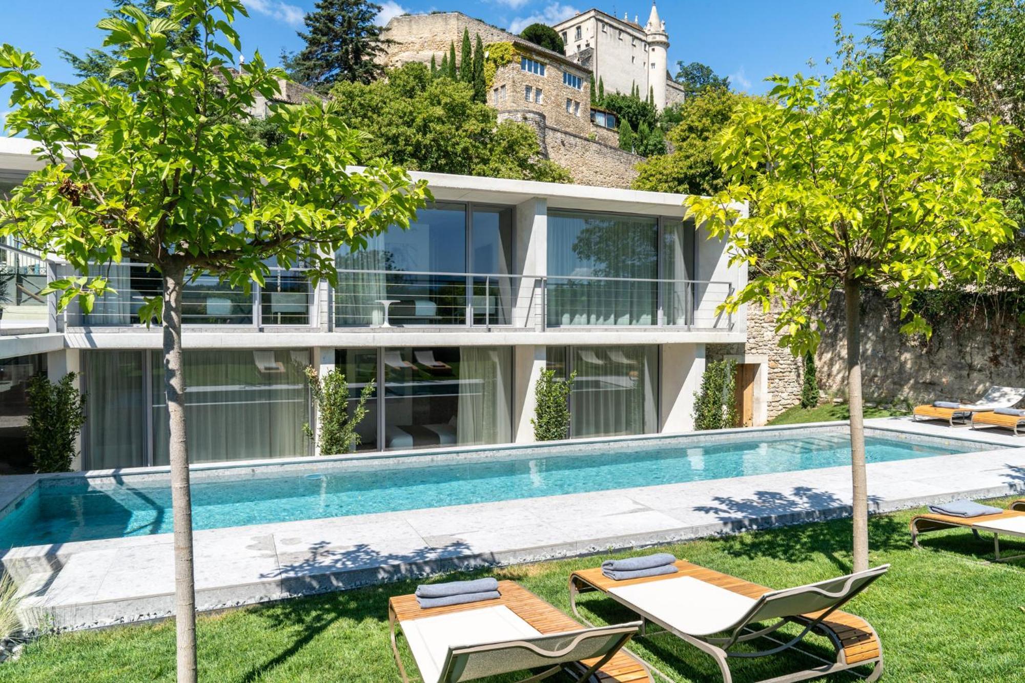 Le Pavillon M, Chambres D'Hotes De Luxe Avec Piscine & Spa Grignan Kültér fotó